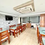 Hotel A One Pride ! Puri Fully-Air-Conditioned-Hotel Near-Sea-Beach-&-Temple With-Lift-And-Parking-Facility Restaurant-Availability