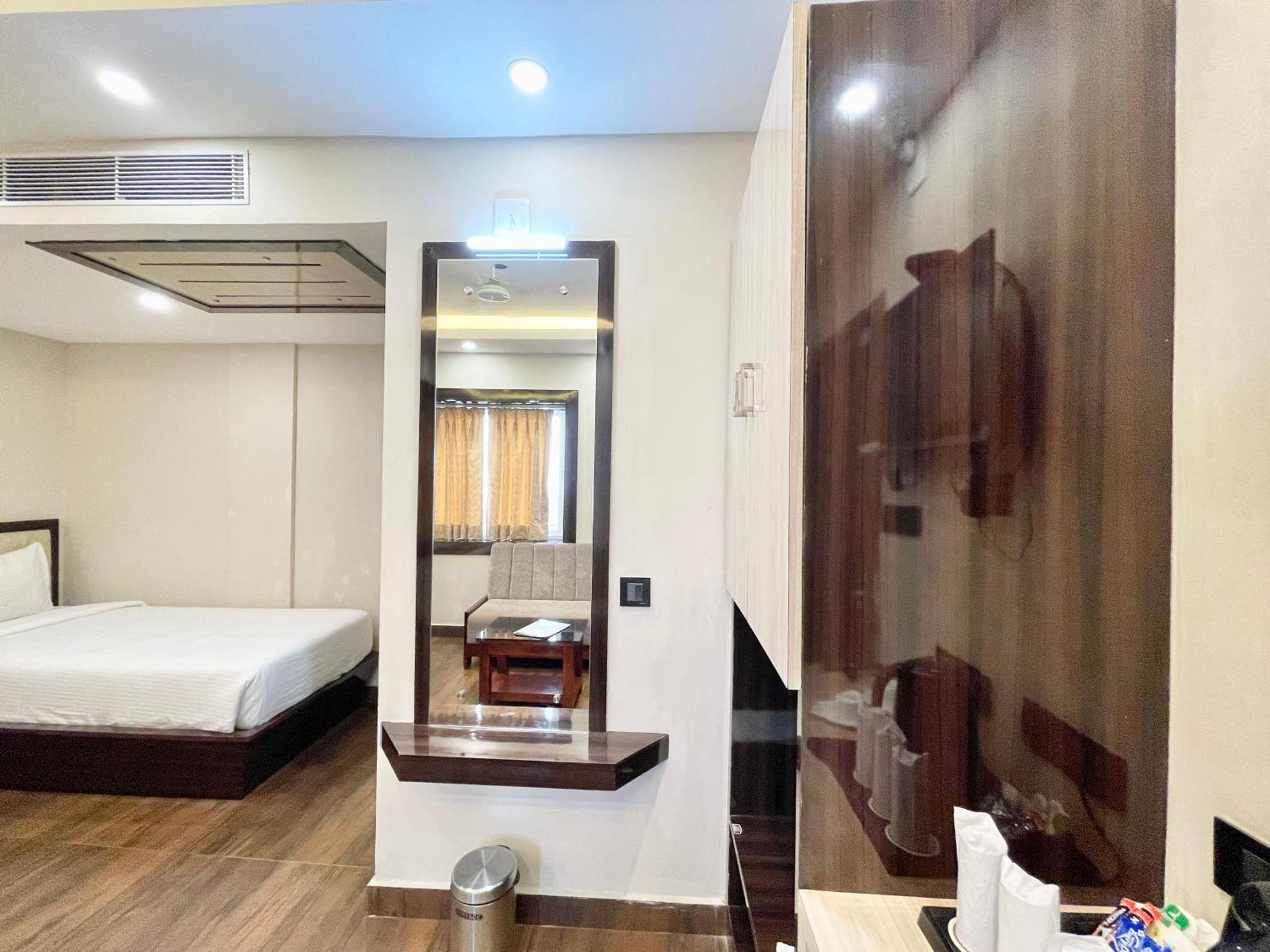 A One Pride ! Fully-air-conditioned-hotel Near-sea-beach-&-temple With-lift-and-parking-facility Restaurant-availability 4*